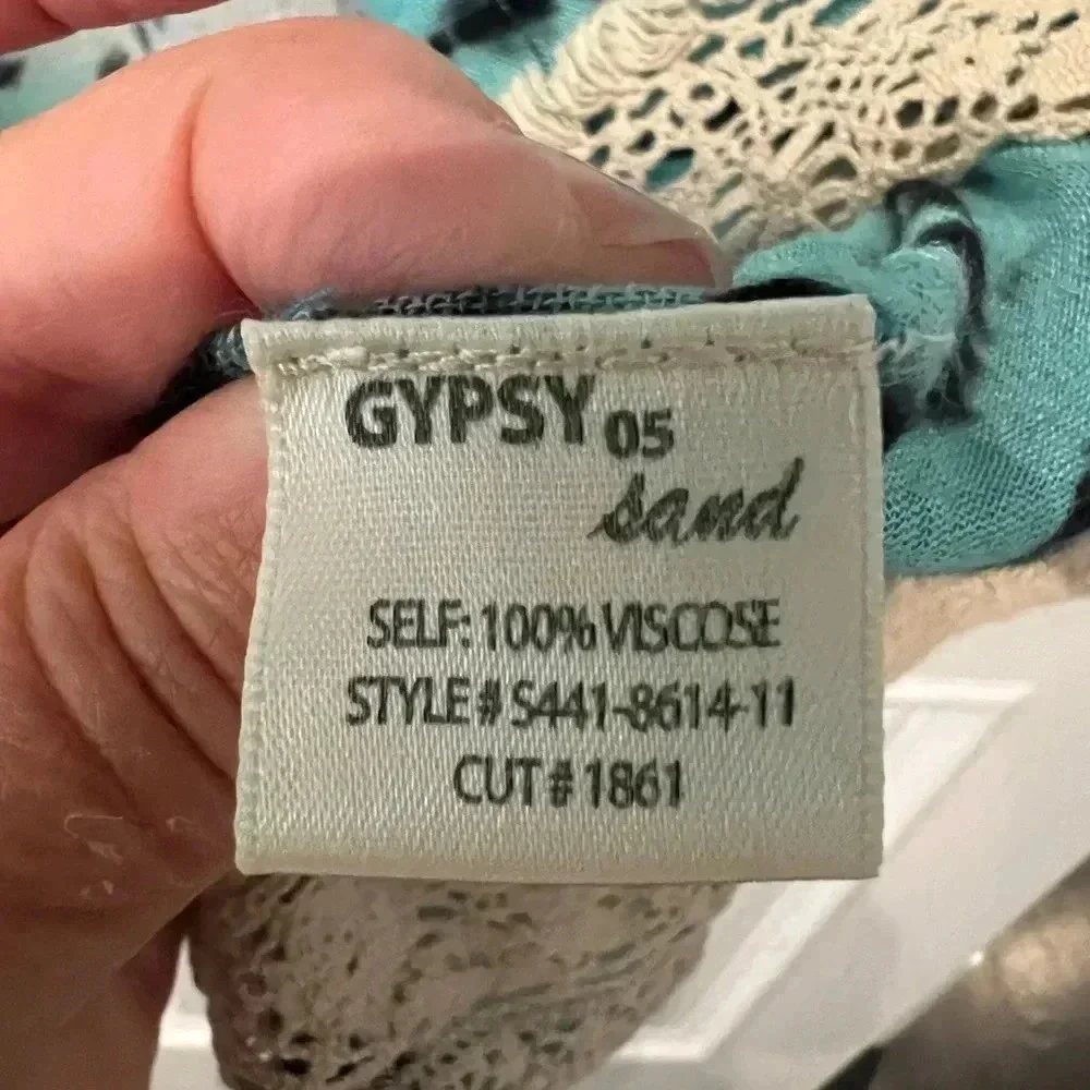 Gypsy 05 Crochet Trim Poncho